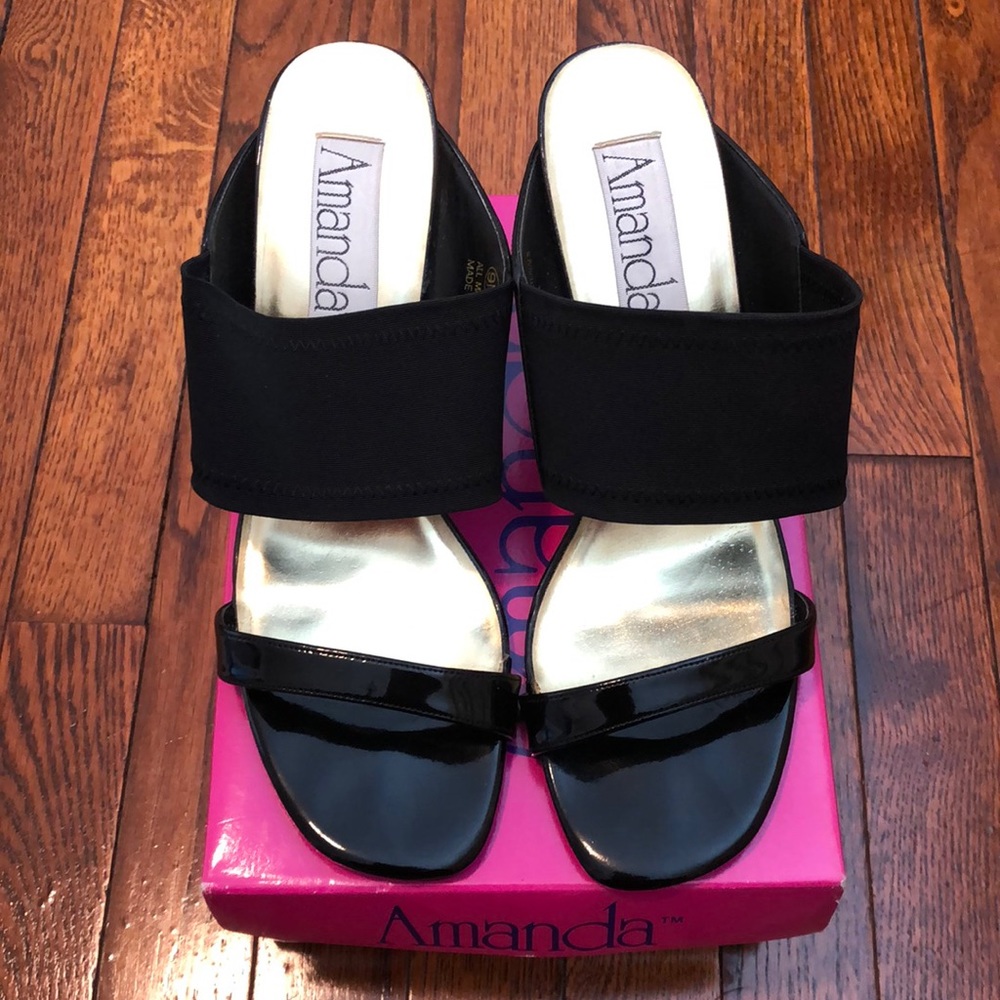 Black patent  heel sandals